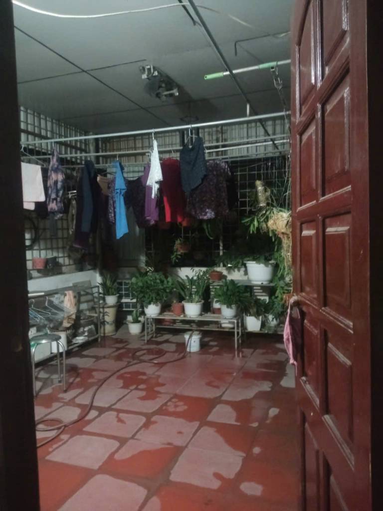 Nhà ngay sát phố Phùng Hưng, Hà Đông, ngõ rộng 2,5m, ô tô đỗ cửa khi cần, 20m ra mặt phố